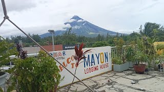 Mayon Volcano at Mayon Lodging House [upl. by Radbourne]