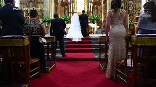 Protocolo de Entrada a la Iglesia en una Boda Católica [upl. by Naud]