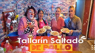 Tallarín saltado de pollo  Junto a los seguidores de Estados Unidos Ayy Que Ricooo [upl. by Nipsirc]