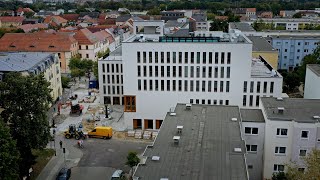 Das neue Rathaus in Bernau bei Berlin [upl. by Walburga]