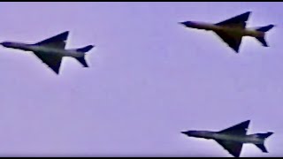 Mig 21s  Hungarian Air Force Sky Hussars  Royal International Air Tattoo RIAT 1993 [upl. by Ardnaxila690]