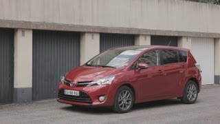 Essai Toyota Verso 20 D4D Style 2013 [upl. by Drofla54]