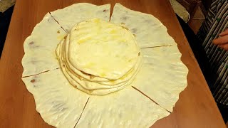 El Açması Börek Poğaça Tarifi  Katmer Poğaça  Turkish Borek Recipe [upl. by Gorlin]