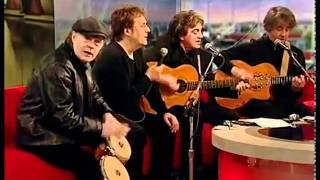 The Hollies Busstop live 2010 [upl. by Sanjiv]