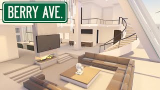 🏙️ TOURING THE LOS ANGELES PENTHOUSE APARTMENT in Berry Avenue RP  FirstClass Gamepass [upl. by Kym]