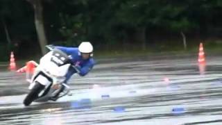 Japanese Motorcycle Police Skills  Honda VFR 800 P Wet Course [upl. by Albert]