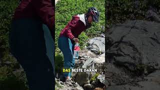 Fahrradfahren in Kirgistan SchotterSerpentinen vs Naturwunder amp frisches Quellwasser [upl. by Kristina]