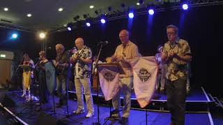 Galway Girl  Wirral Ukulele Orchestra New Brighton Floral Pavilion 14th October 2017 [upl. by Caraviello]