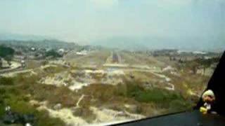 Cockpit view of a jet landing in Tegucigalpa Honduras Full landing [upl. by Robillard692]