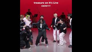 Treasure Its Live Core🤣 Theyre singing dancing having fun at the same time😆 트레저 kpop shorts [upl. by Rhody]