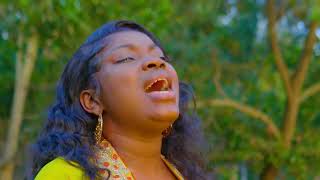 MOYANOLI Dorcas Mampouya x Femme Thamar Clip officiel [upl. by Lohse]