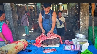 Unique Pork Cutting in Daily MarketThe Skills of Pig Cutting Commercial Butchery skills গাহৰি [upl. by Reifinnej]