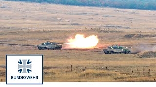 Feuer vom Himmel  Deutsche Panzerhaubitzen in Ungarn  Bundeswehr [upl. by Aubine]