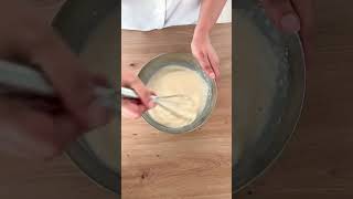 Recette de crêpes  Le Moulin 1704 [upl. by Yrtnej]