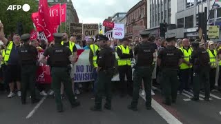 Gran Bretagna protesta antirazzista a Belfast [upl. by Aryn346]