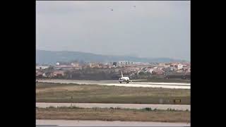 Caravelle III FZACE take off from Lisbon airport [upl. by Sira548]