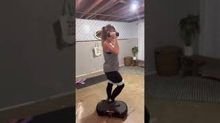 The best total body workout on a vibration plate HANDS DOWN [upl. by Drice737]