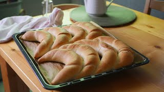 Vizes kifli recept tej tojás és vaj mentes 🥐 [upl. by Ahsiekit522]