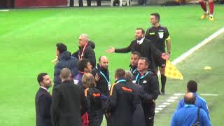 Okan Buruk tribüne gönderildi Galatasaray  Akhisar maçı 9122017 [upl. by Cori]