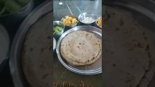 Aaj bapor ni mast majani thali🥰🥰foodshortsvideoshortsfeedgujratithalidailyvlogfoodvlogviral [upl. by Inig129]