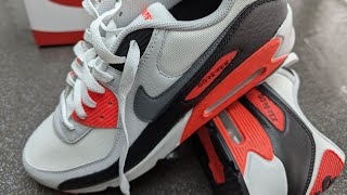 Nike Air Max 90 GTX [upl. by Bouzoun]