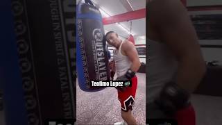 Teofimo throwing bombs on the heavy bag boxing teofimolopez boxingtraining [upl. by Giralda]