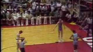 1979 NCAA Finals  Larry Bird vs Magic Johnson Ending [upl. by Maurine894]