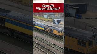 66708 quotGlory to Ukrainequot Doncaster Up Decoy 141124 railway trains trainspotting ukraine [upl. by Sehguh]