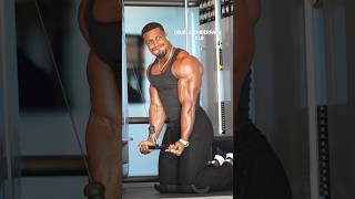 CRAZY Tricep Workout 🔥 5 Exercises 👊🏾 meals amp coaching link in my bio [upl. by Eseilanna]