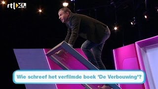 Slecht moment voor zweetvoeten  DE JONGENS TEGEN DE MEISJES [upl. by Ellatsyrc]