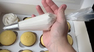 Basic piping  how to hold and use a piping bag and tips [upl. by Wahs]