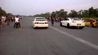 Wira vs Skyline R35 Miri lutongsarawak [upl. by Ajidahk]