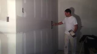 Finish coat on a drywall flat [upl. by Matazzoni]