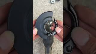 Angle grinder selflocking quickchange protective cover [upl. by Ehcar728]