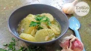 Patatas en salsa verde  Receta fácil [upl. by Adaliah786]