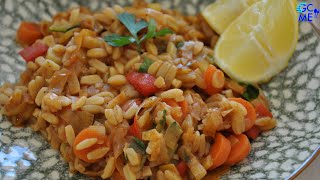 Greek Kritharaki ie Orzo Pasta Stew with Leek and Vegetables  Κριθαράκι με Πράσο και Λαχανικά [upl. by Ykcin]