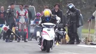 2 stroke scooter drag racing in Japan [upl. by Sidra134]