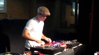 2011924 Okinawa Battle DJ Championship 決勝 Hinga HIGA [upl. by Assek]