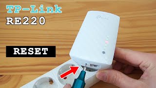 TPLink RE220 WiFi Extender Dual Band • Factory reset [upl. by Tound812]