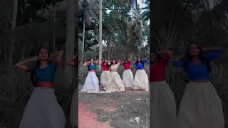 Sirichi sirichi vantha dance dancemusiclovers love dancemusic lovemusic song lovesong saree [upl. by Ainessej]