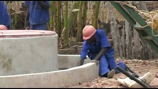 Eau potable en GuinéeBissau  une contribution de SWISSAID [upl. by Moyra]