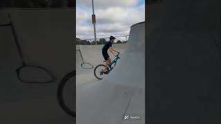 Mtbs arent made for skateparks Very short mtb film mtb skatepark skating mtbjumps [upl. by Rosio]