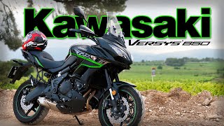 Prueba KAWASAKI VERSYS 650 2021 [upl. by Eilsehc143]