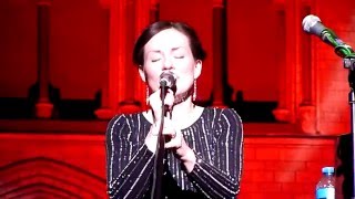 Julie Fowlis  Hug Air A Bhonaid Mhoir Live 2016 [upl. by Lauralee377]