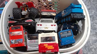 Lets Picking up  Box Full Of High Scale Diecast Model Cars and Bus [upl. by Bonnie]