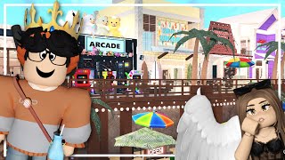 Peetahbreads Beach Town  Bloxburg [upl. by Michele]