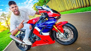 ESSA É MINHA NOVA MOTO CBR 1000 TRIPLE R [upl. by Eras]