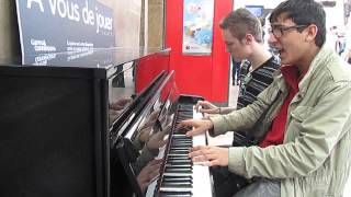 A vous de jouer  13032014  Piano en duo  voix à Versailles Chantiers  Vincent Vinel [upl. by Lexi]