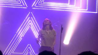 Chvrches Its Not Right But Its OK HD  Manchester The Ritz 14102013 [upl. by Morel472]