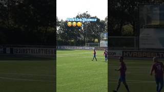 Voetbalhumor 😂😂😉  football voetbal humor viralvideo viralshorts youtubecreatorcommunity fyp [upl. by Jaunita]